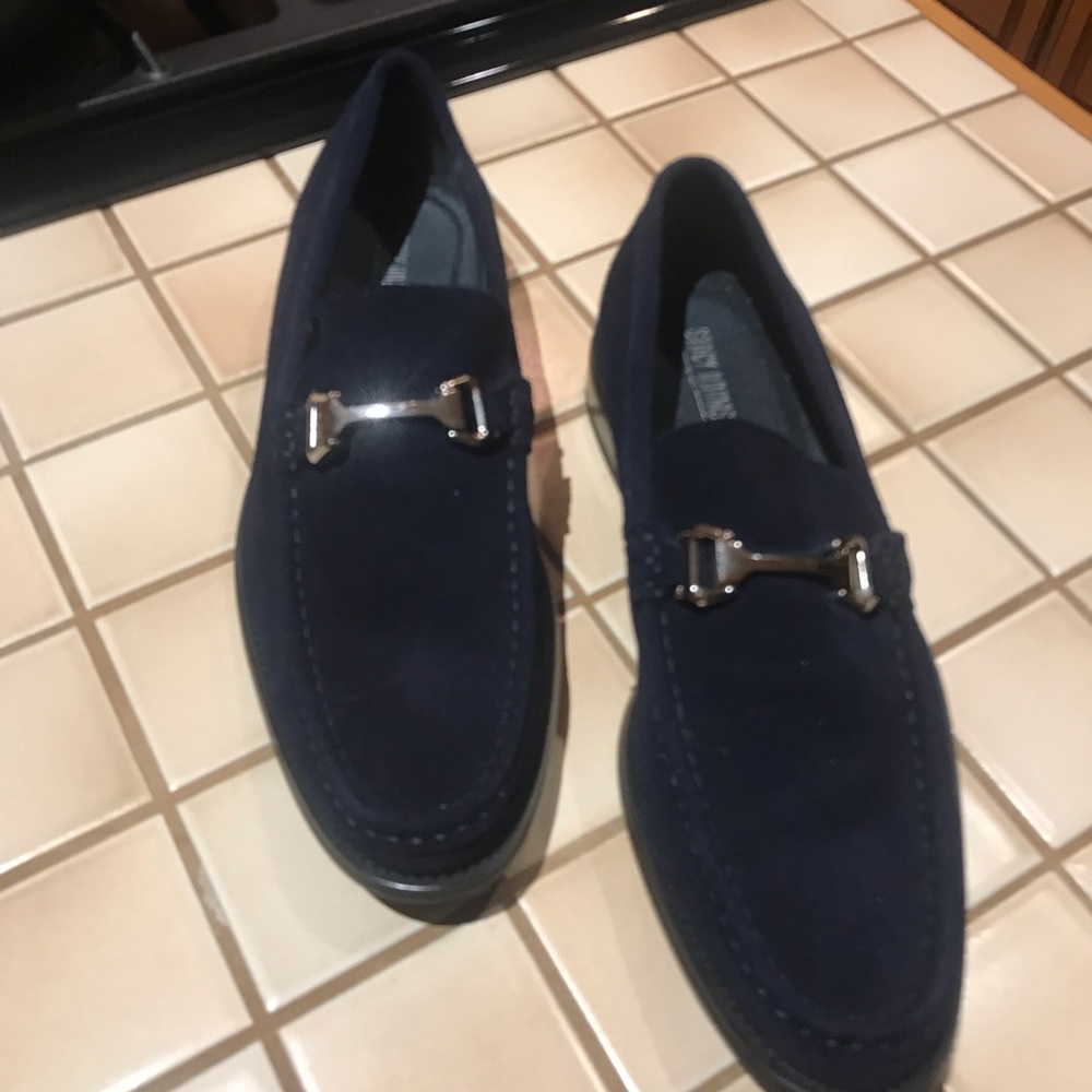 Blue Suede Shoes - Picture 4 of 4
